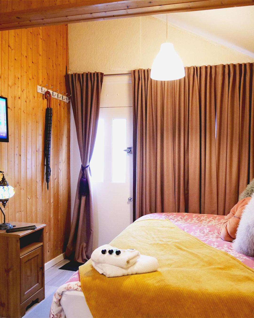 La Estrella Apartment Beckenham Ngoại thất bức ảnh